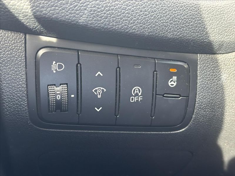 Kia Ceed 1,0 TGDi GT Line NAVI KAMERA - fotka 25 z 38