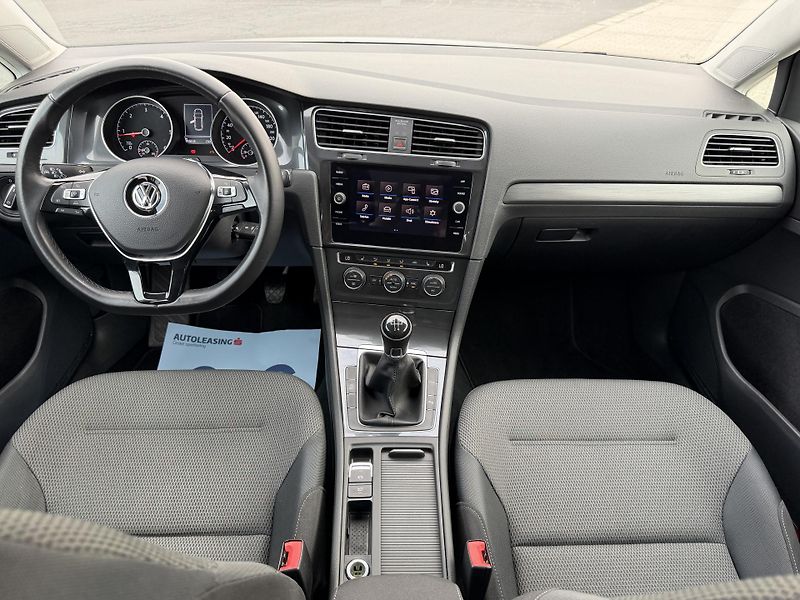 Volkswagen Golf Combi VII 1,6 TDi/85kW - fotka 38 z 66
