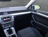 Volkswagen Passat (2015) 1.6 TDI, Navi, Tempomat - náhled 8