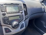 Hyundai i30 1.4i, 2012, 1.Majitel - náhled 9