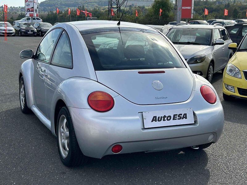 Volkswagen New Beetle (2003) 1.8T, AC, el. výbava - fotka 6 z 13
