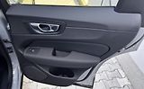 Volvo XC60 B5 AWD PLUS/360/1 maj/ + kola - náhled 26