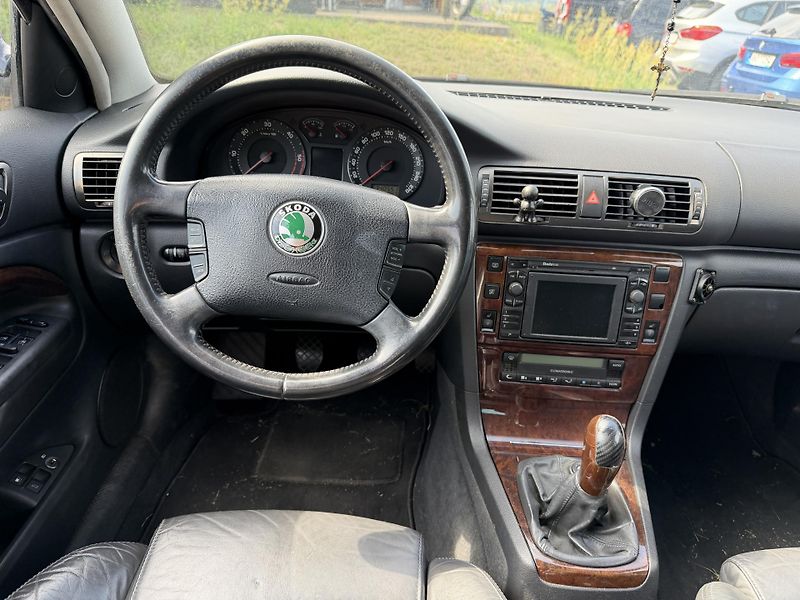 Škoda Superb 1.9 tdi - fotka 11 z 20