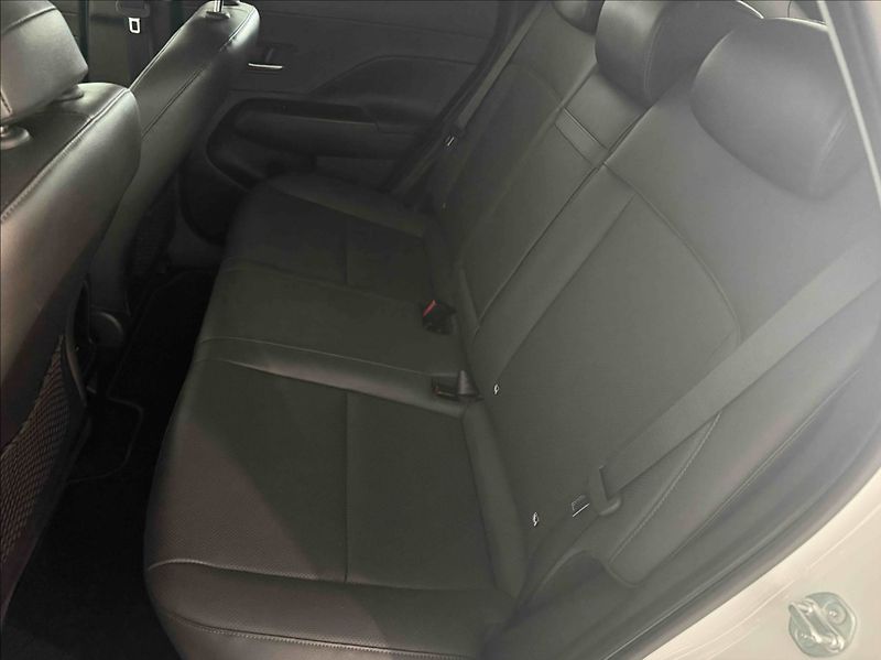 Hyundai Kona 0,0 EV STYLE PREMIUM 160KW - fotka 15 z 19