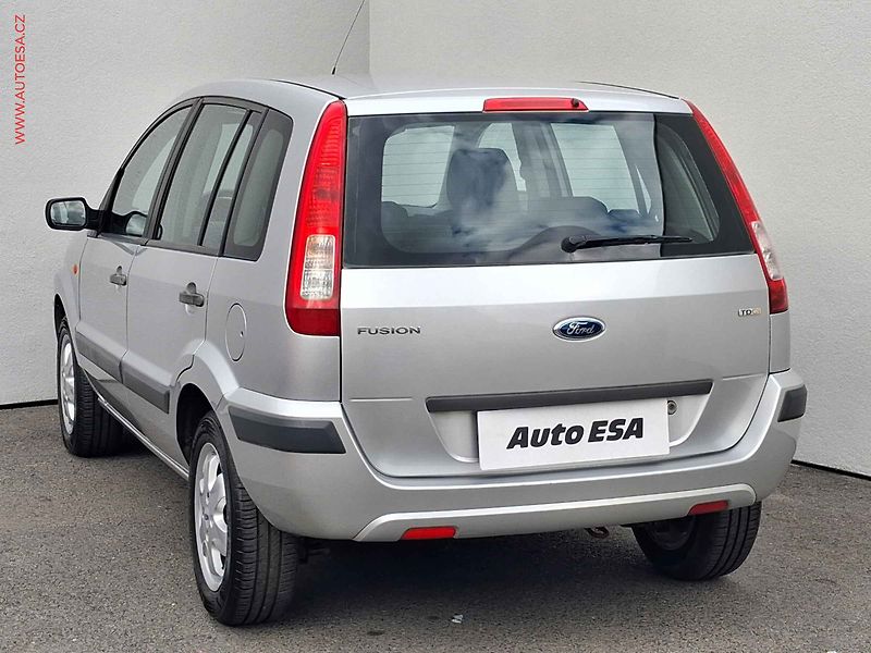 Ford Fusion (2008) 1.4i, Klima - fotka 6 z 15