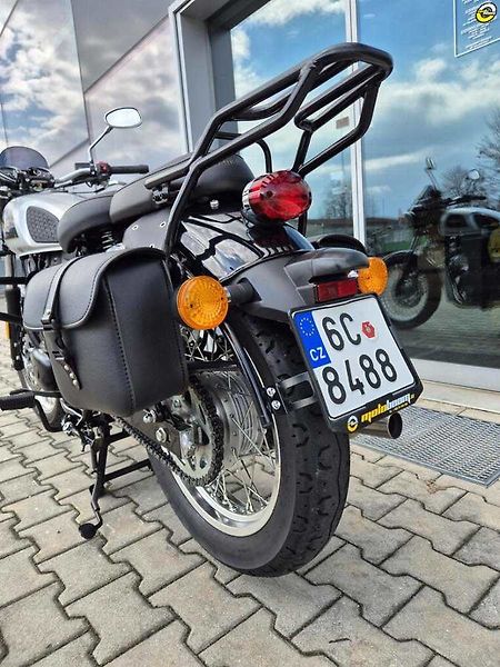 Benelli Imperiale 400 (2020) - fotka 14 z 20