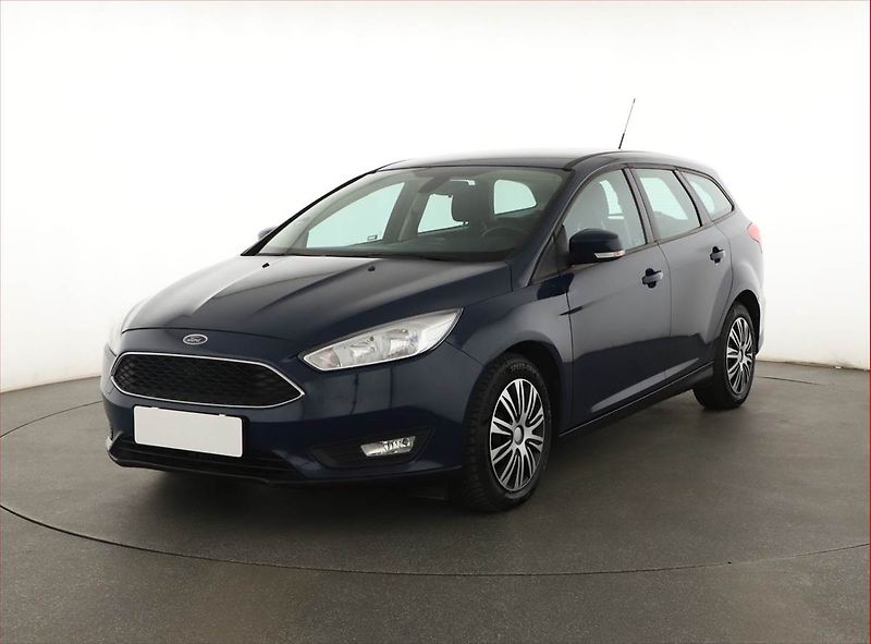Ford Focus (2016) 1.5 TDCi, Serv.kniha, Tempomat - fotka 2 z 12