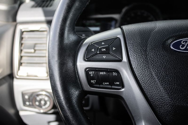 Ford Ranger - fotka 16 z 25
