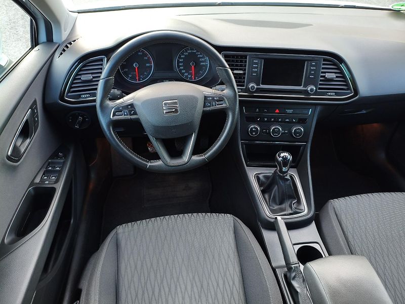 Seat Leon (2014) ST 1,4 TSI 92Kw - fotka 17 z 33