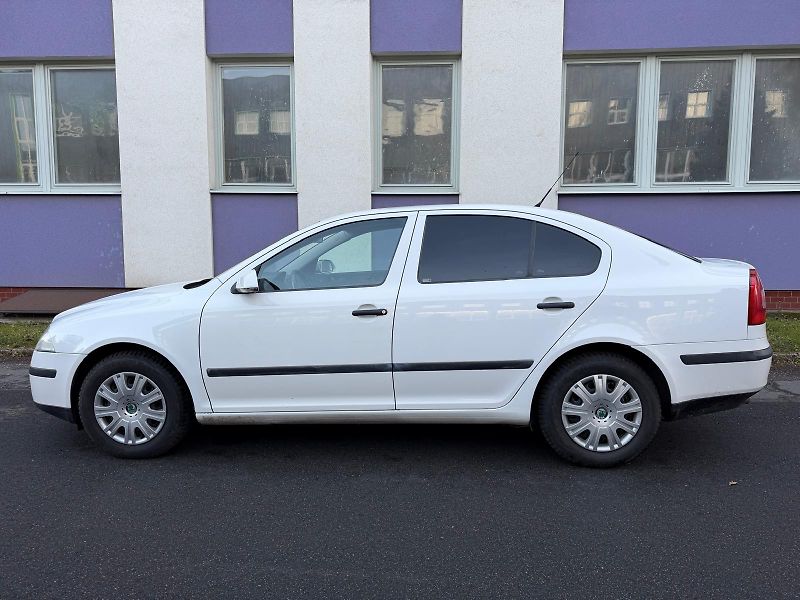 Škoda Octavia II. 1,9 TDI / 2.maj./ ČR /  - fotka 2 z 30