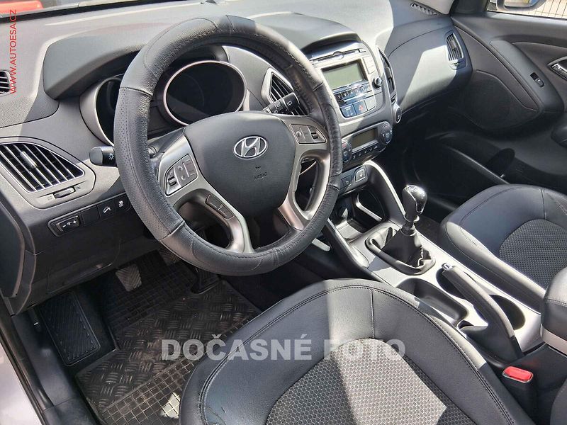 Hyundai ix35 (2012) 1.6 GDI, ČR, servis.kniha - fotka 3 z 3