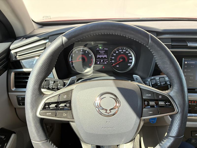 SsangYong Korando 1.5 Turbo GDI 120kW AT Style+ - fotka 14 z 20