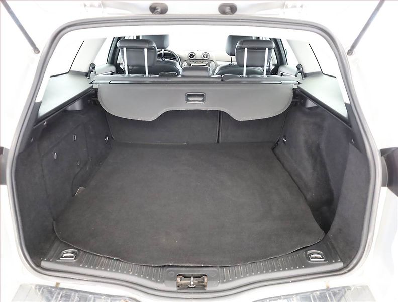 Ford Mondeo (2011) Titanium 2.0 TDCi, nová STK - fotka 16 z 17