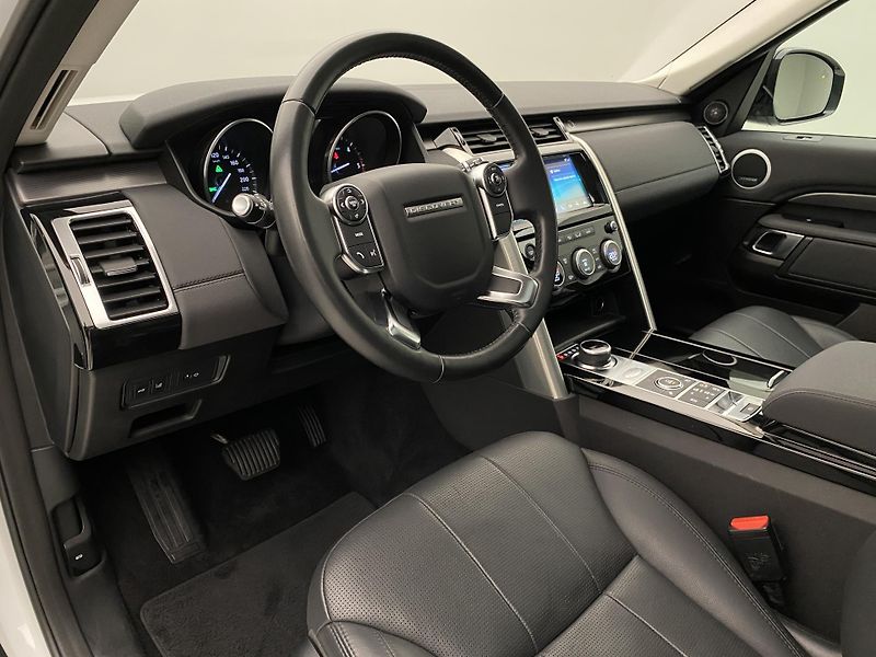 Land Rover Discovery TD6 HSE AWD AUT CZ  - fotka 4 z 44