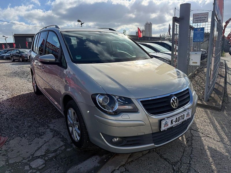 Volkswagen Touran (2009) 1.9TDI 77kW *Tažné*ALU*Servis* - fotka 3 z 21