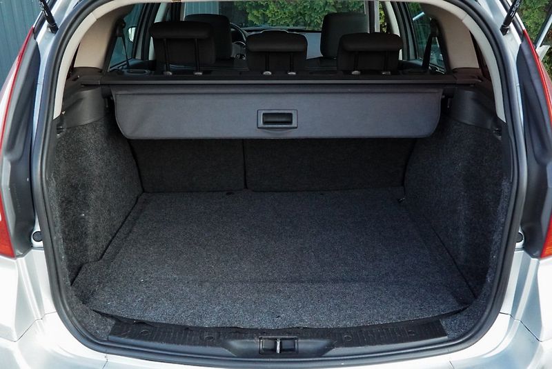 Renault Mégane 1.6 Suprový stav - fotka 20 z 21