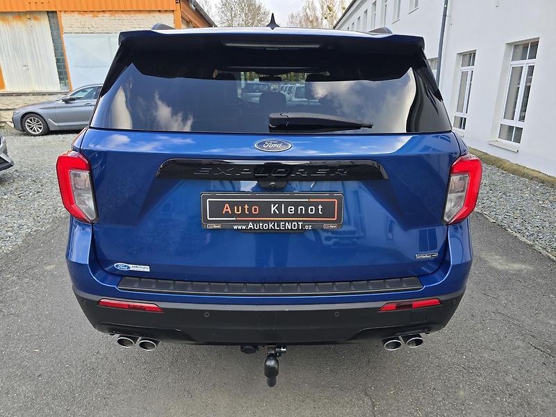 Ford Explorer V6 336kW PHEV AWD ST-Line - fotka 6 z 45