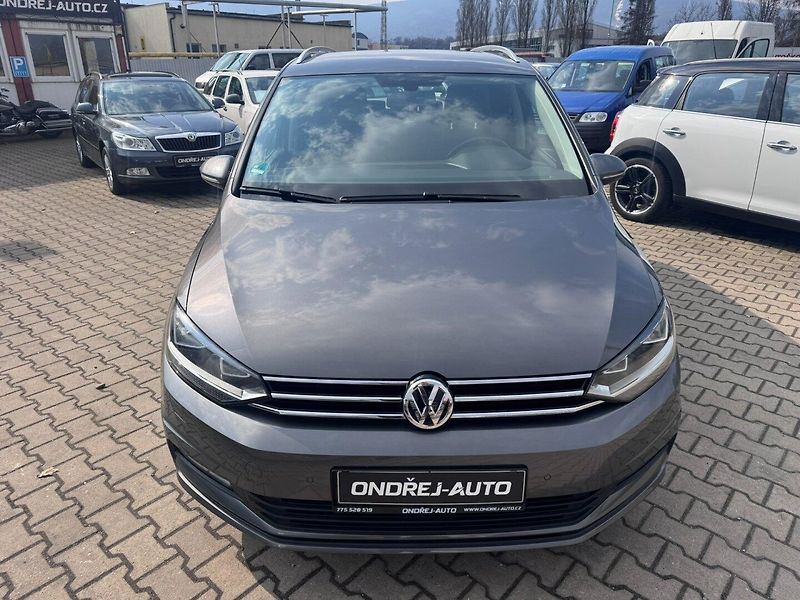 Volkswagen Touran (2016) 7X 2,0 TDI 110 KW 2 MAJ TAŽNÉ - fotka 9 z 50