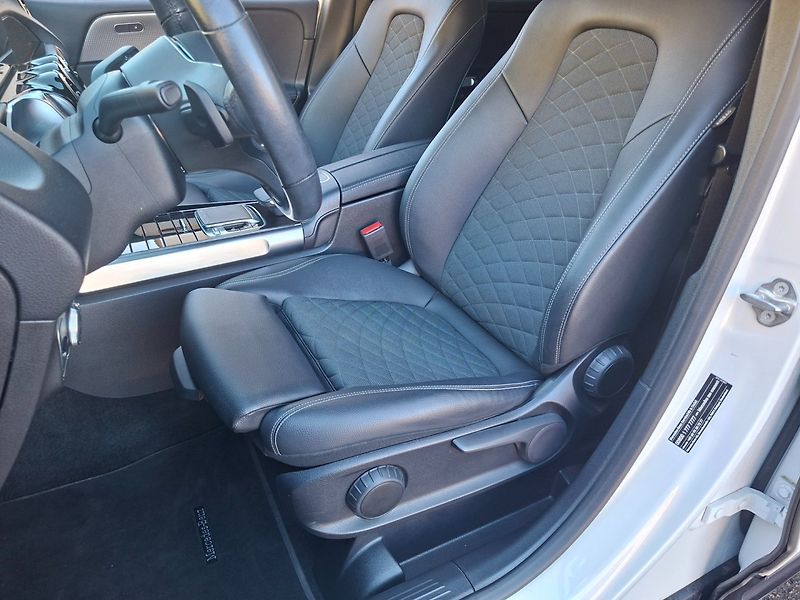 Mercedes-Benz GLB (2020) 200 120kW AUT -TAŽ.Z.-DPH - fotka 18 z 38