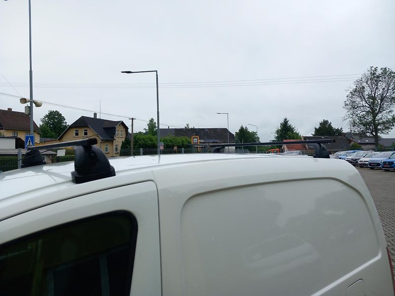 Citroën Berlingo (2015) 1,6HDi 3 MÍSTA POUZE 102t.KM ! - fotka 11 z 32