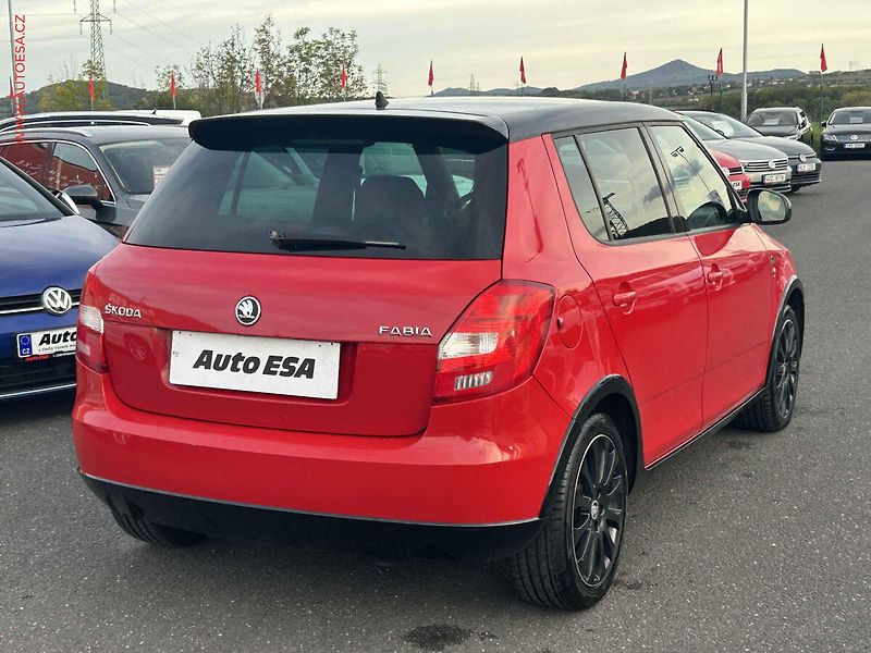 Škoda Fabia (2014) 1.6 TDi, navi, AC - fotka 4 z 15