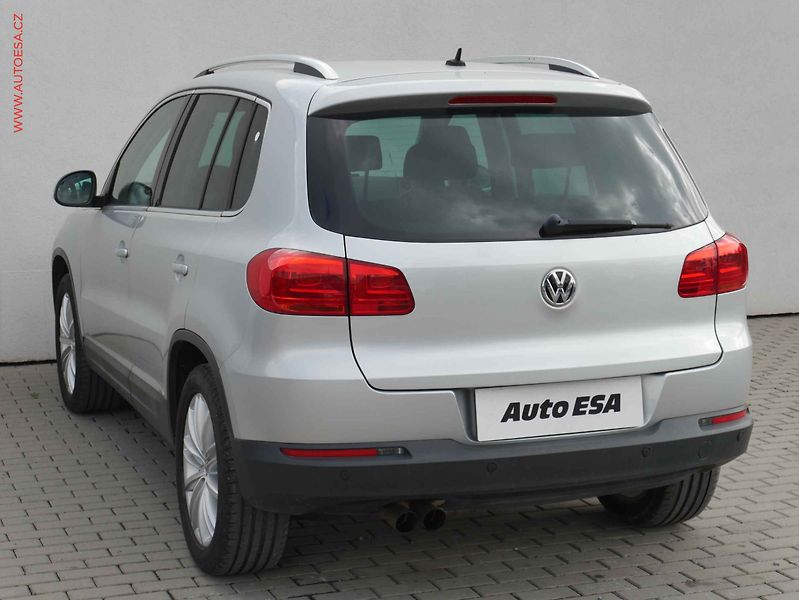 Volkswagen Tiguan (2012) 1.4 TSi, xenon, autoAC - fotka 6 z 18
