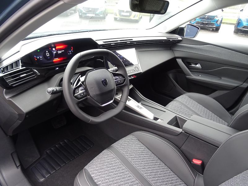 Peugeot 308 (2026) SW ALLURE BHDi 130k S&S EAT8 - fotka 18 z 47