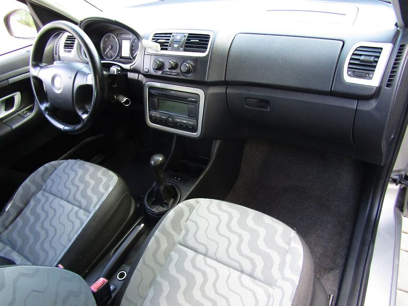 Škoda Roomster (2008) 1.9 TDI 77kW  BEZ DPF - fotka 14 z 36