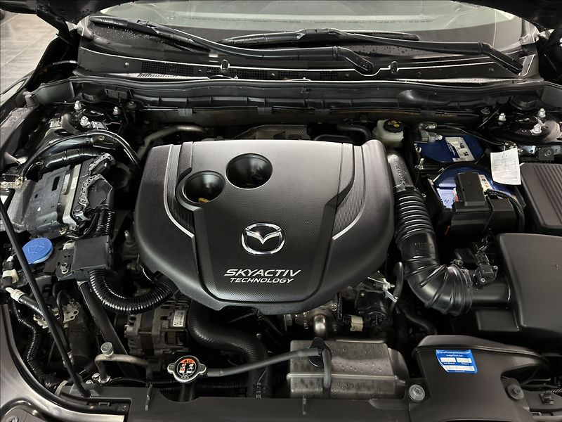 Mazda 6 2,2   D 1.MAJITEL 1.ROK ZÁRUKA - fotka 40 z 41