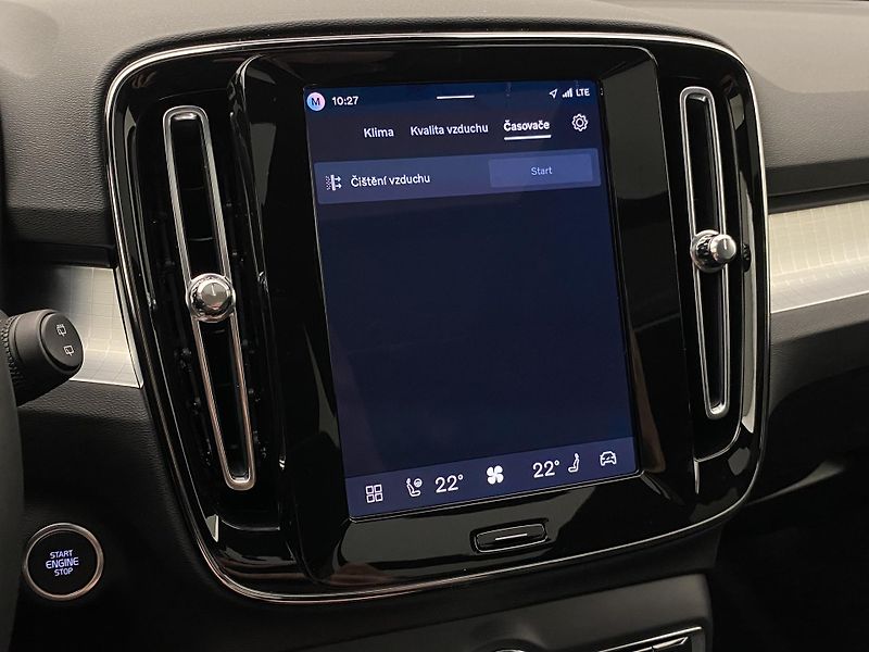 Volvo XC40 (2026) B3 AUT DARK ULTRA  - fotka 41 z 64