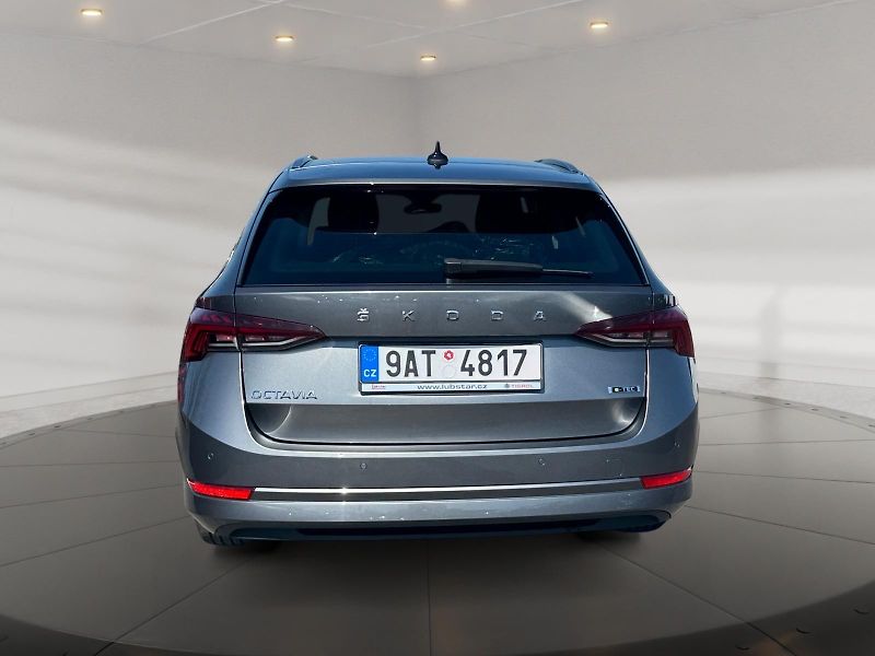 Škoda Octavia (2023) STYLE 1.5e-TEC 110kW DSG CZ - fotka 5 z 11