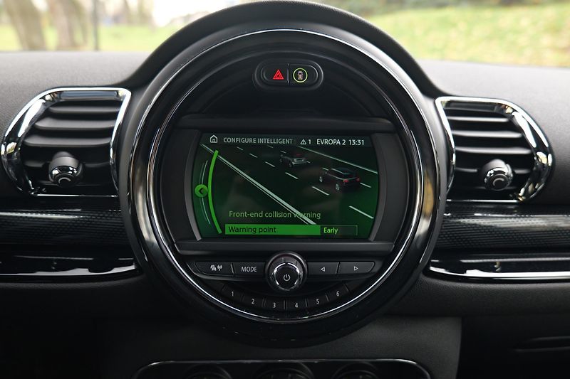 Mini Clubman 100 kW JCW paket LED Navi - fotka 28 z 40
