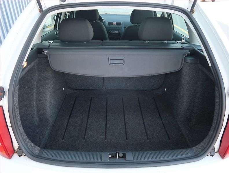 Škoda Fabia (2006) 1.4 16V, CZ doklady - fotka 13 z 15