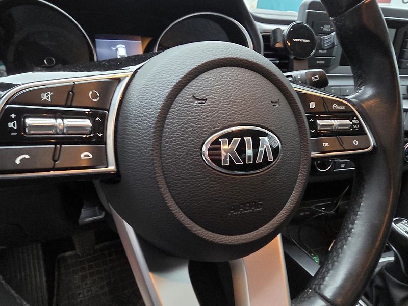 Kia Ceed 1.4-PRAV.ZNAČK.SERVIS-TOP STAV - fotka 16 z 17
