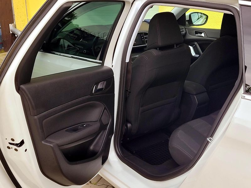 Peugeot 308 bHDi SW CZ původ ČR,CEBIA - fotka 18 z 45