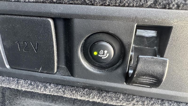 BMW X5 xDrive30d Mpaket ČR DPH 1.maji - fotka 13 z 14