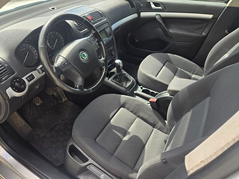 Škoda Octavia (2005) 1.6 MPI Rozvody - fotka 8 z 22