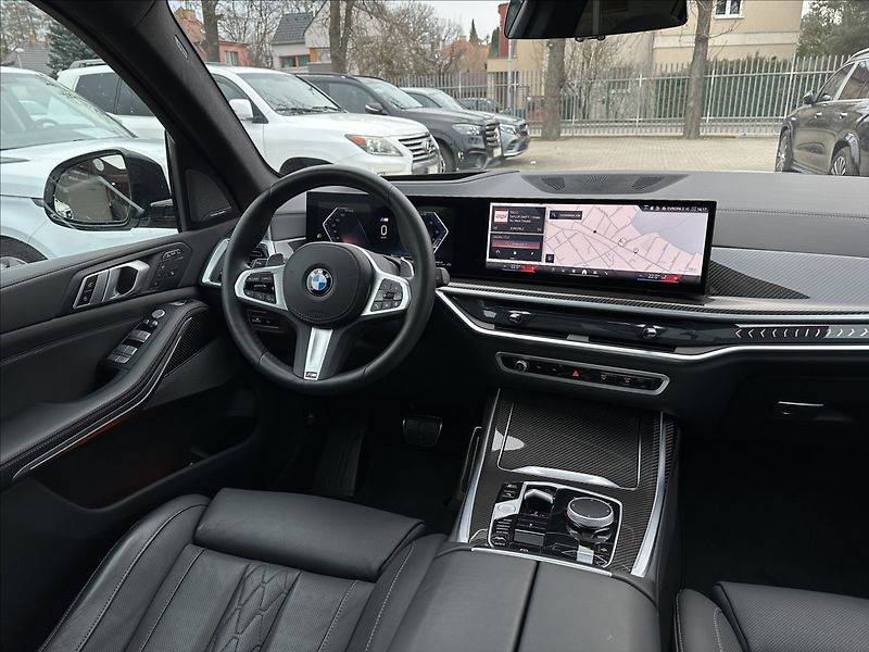 BMW X7 40d Msport Xdrive - fotka 13 z 43