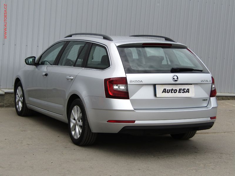 Škoda Octavia (2017) 1.4 G-Tec, ČR, Style - fotka 6 z 19