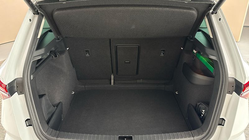Škoda Karoq 2.0 TDI DSG 4x4 Style Exclusiv - fotka 17 z 29