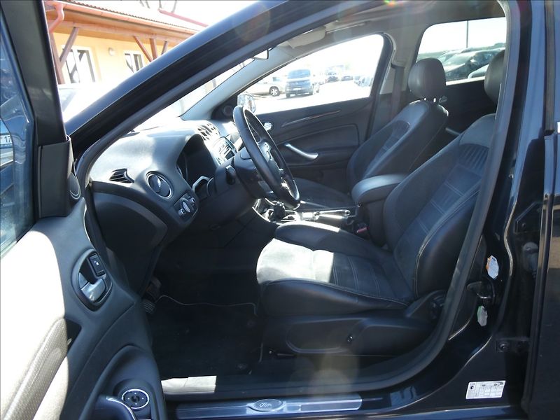 Ford Mondeo 2,2 TDCi NAVI, závěs, TITANIUM - fotka 17 z 39