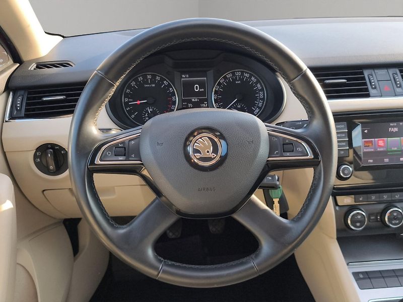 Škoda Octavia (2014) ELEGANCE 1.6 TDi 77kw, ČR - fotka 10 z 25