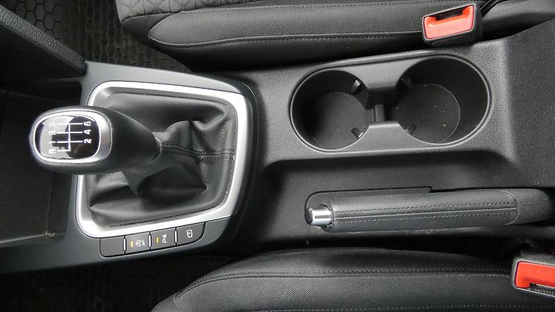 Kia Ceed 1.5 T-GDI Fresh - fotka 17 z 22