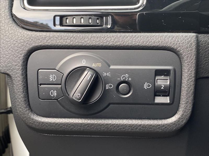 Volkswagen Touareg 3,0 TDI V6 4motion / záruka - fotka 43 z 47