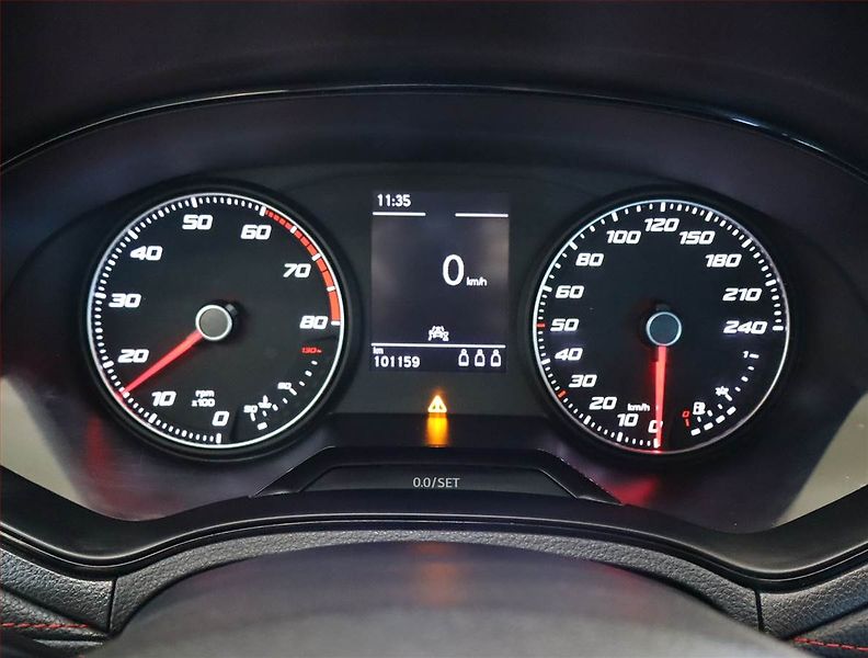 Seat Arona (2021) FR 1.0 TSI, Serv.kniha, Kůže - fotka 11 z 23
