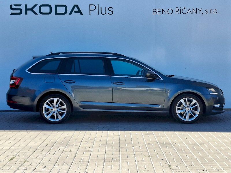 Škoda Octavia (2018) Combi Style Plus 4x4 2,0TDi 11 - fotka 11 z 32