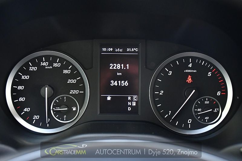 Mercedes-Benz Vito TOURER - fotka 28 z 45