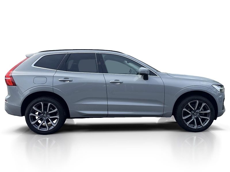 Volvo XC60 B5 AWD (benzín) CORE 1.maj. - fotka 7 z 46