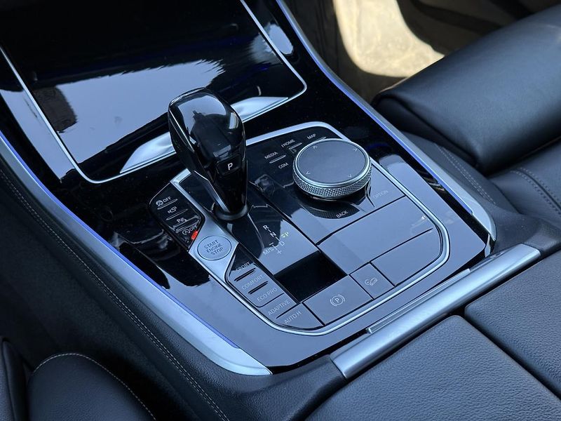 BMW X5 xDrive30d - fotka 12 z 23