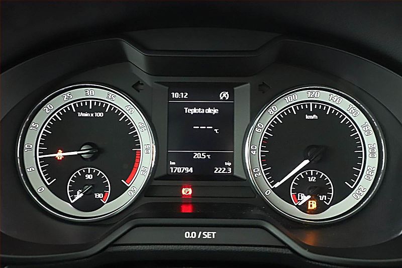 Škoda Octavia (2018) 1.6 TDI, Serv.kniha, Tempomat - fotka 8 z 13